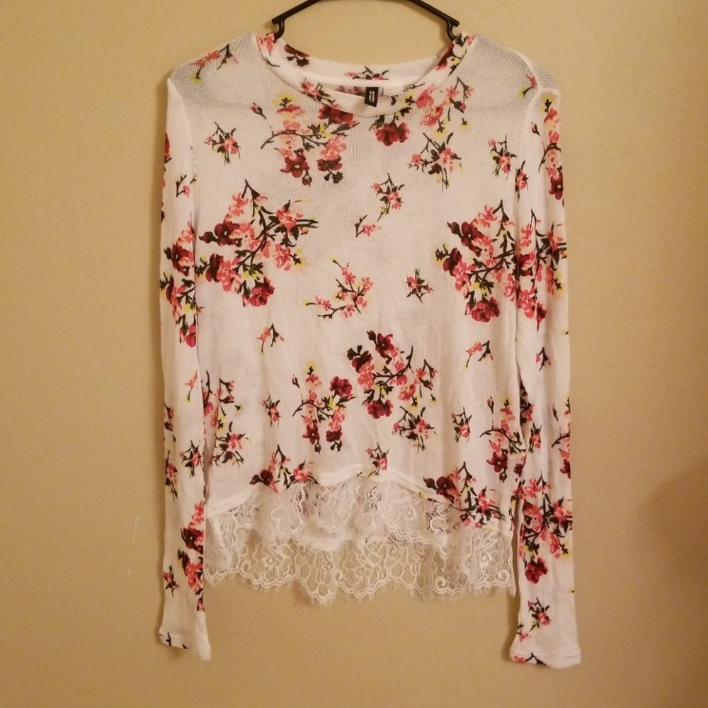 Sheer long sleeve shirt with lace bottom